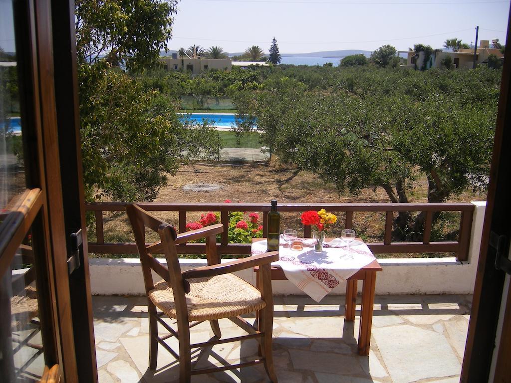 Voula'S Casa Di Mare Lägenhet Palekastro Rum bild